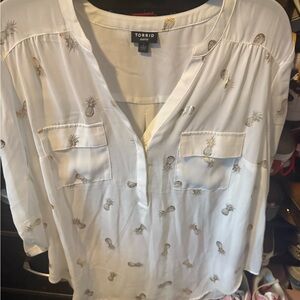 Torrid Cream Pineapple Print Blouse